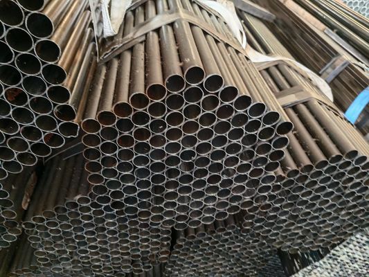 Customized Size Good Q235 Q345 A36 Pipe 6 Meter Round ERW Black Carbon Steel Pipe for Inspection